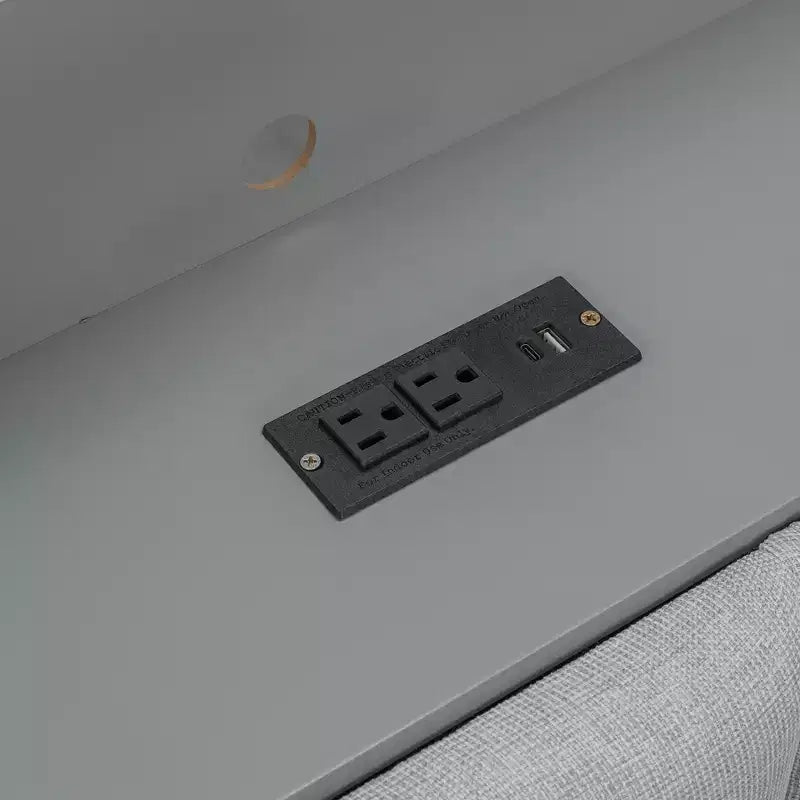 Daybed matrimoniale con cassetti portaoggetti, ripiani, luce LED, stazione di ricarica, scrivania e testiera imbottita