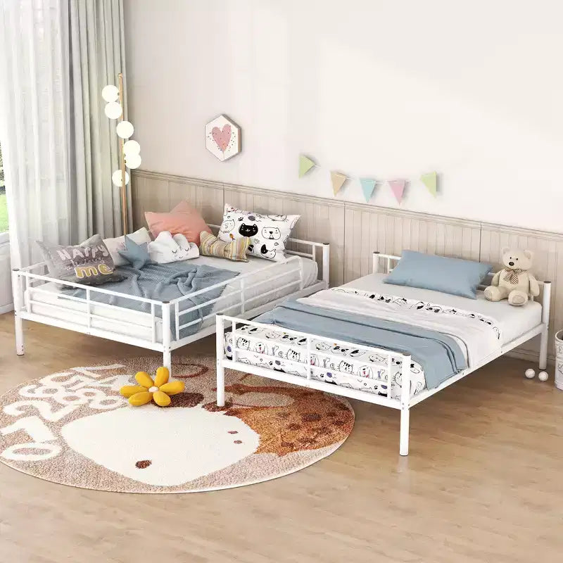 Letto a castello matrimoniale con scaletta e sponde di sicurezza a tutta lunghezza – Struttura in metallo