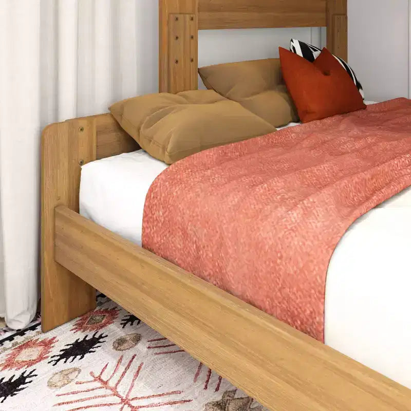 Letto a castello singolo sopra una piazza e mezza, stile moderno rustico, legno massello