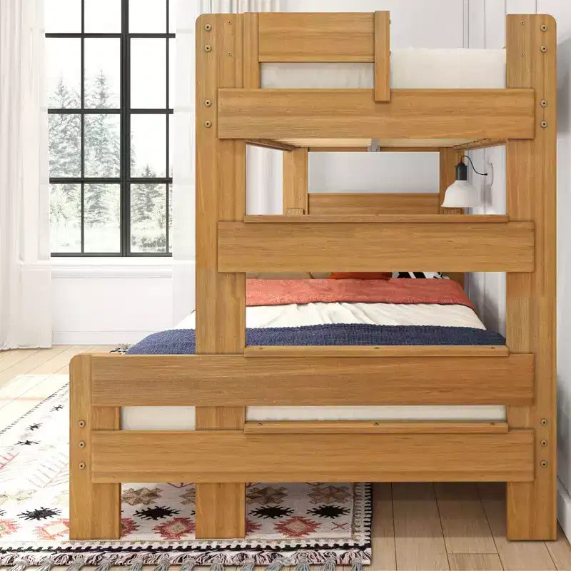 Letto a castello singolo sopra una piazza e mezza, stile moderno rustico, legno massello