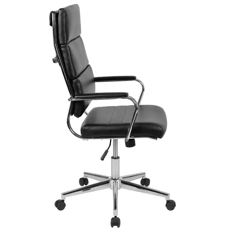 Sedia da ufficio ergonomica con schienale alto, braccioli imbottiti e base girevole