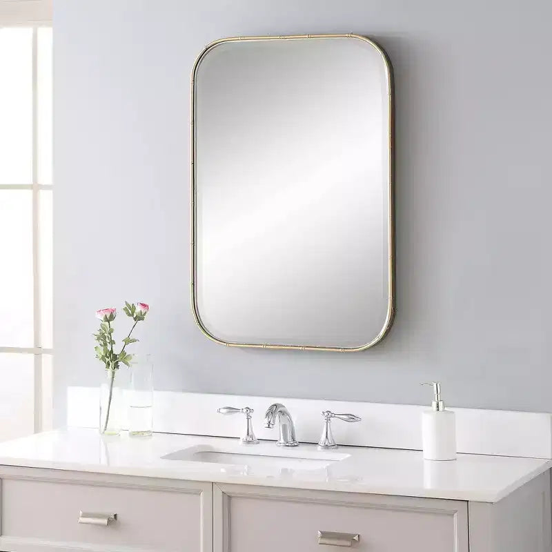 Specchio decorativo rettangolare da parete – Cornice in ferro dorato anticato, vetro smussato, 51,4 cm di larghezza