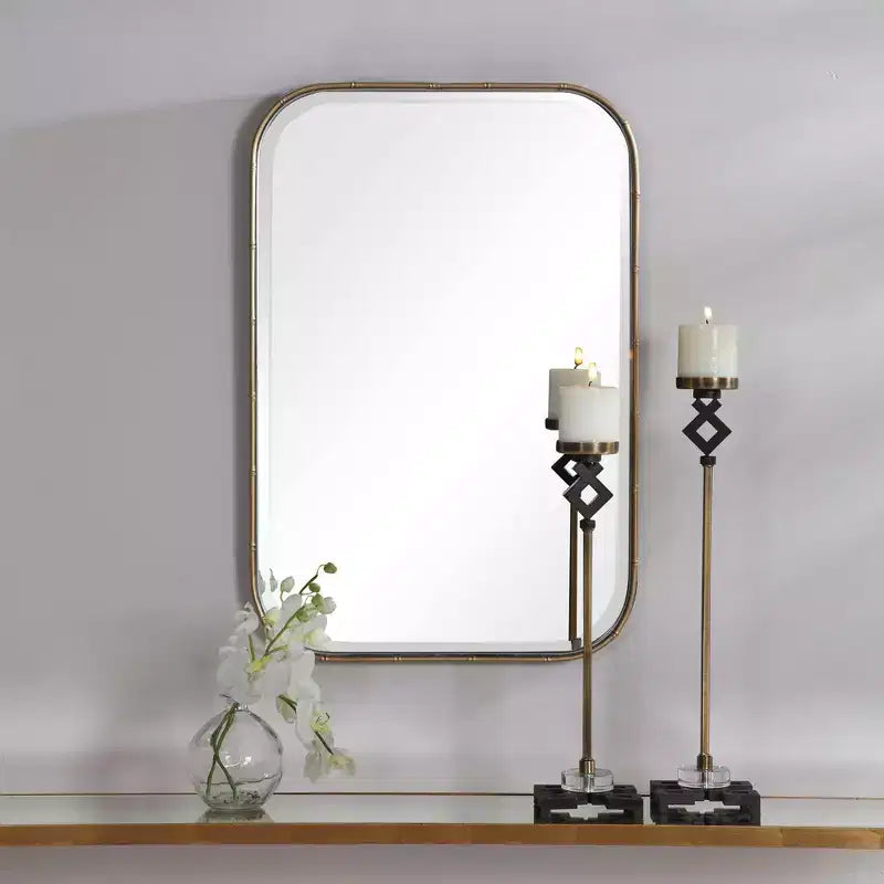 Specchio decorativo rettangolare da parete – Cornice in ferro dorato anticato, vetro smussato, 51,4 cm di larghezza